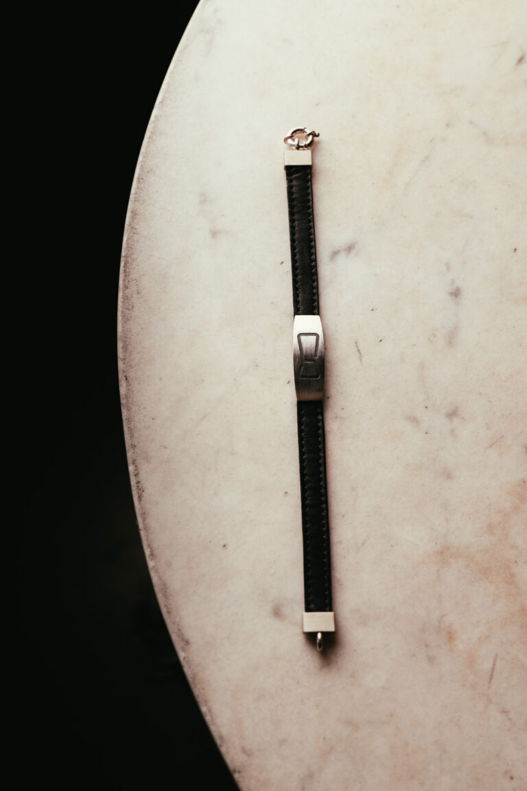 Leather bracelet